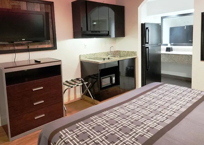 Express Inn Tomball
