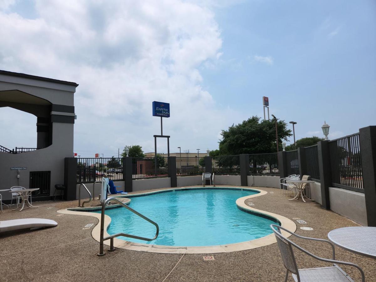 Hotel Express Tomball