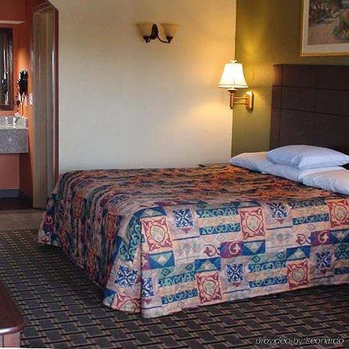 Express Hotel 3*